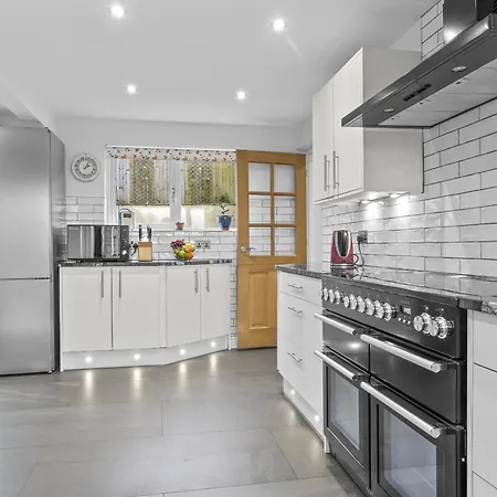 Finest Retreats - Willow Dene *